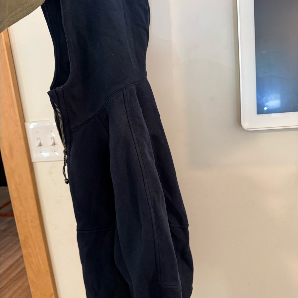 lululemon athletica Navy Blue Women's Sweater - Picture 3 of 6